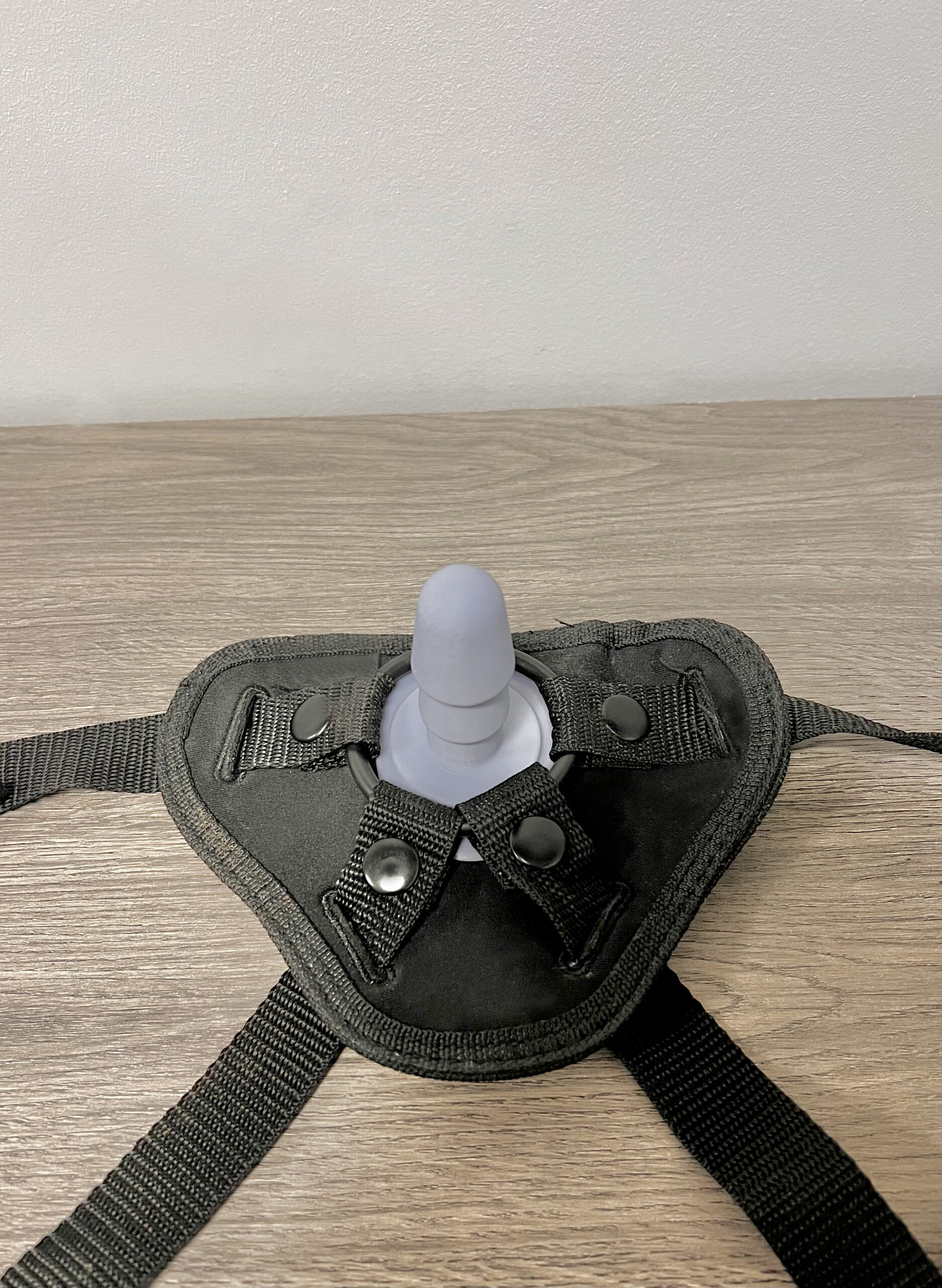 Adaptateur Vac-U-Lock avec harnais, détail – You & Me FrenchToys