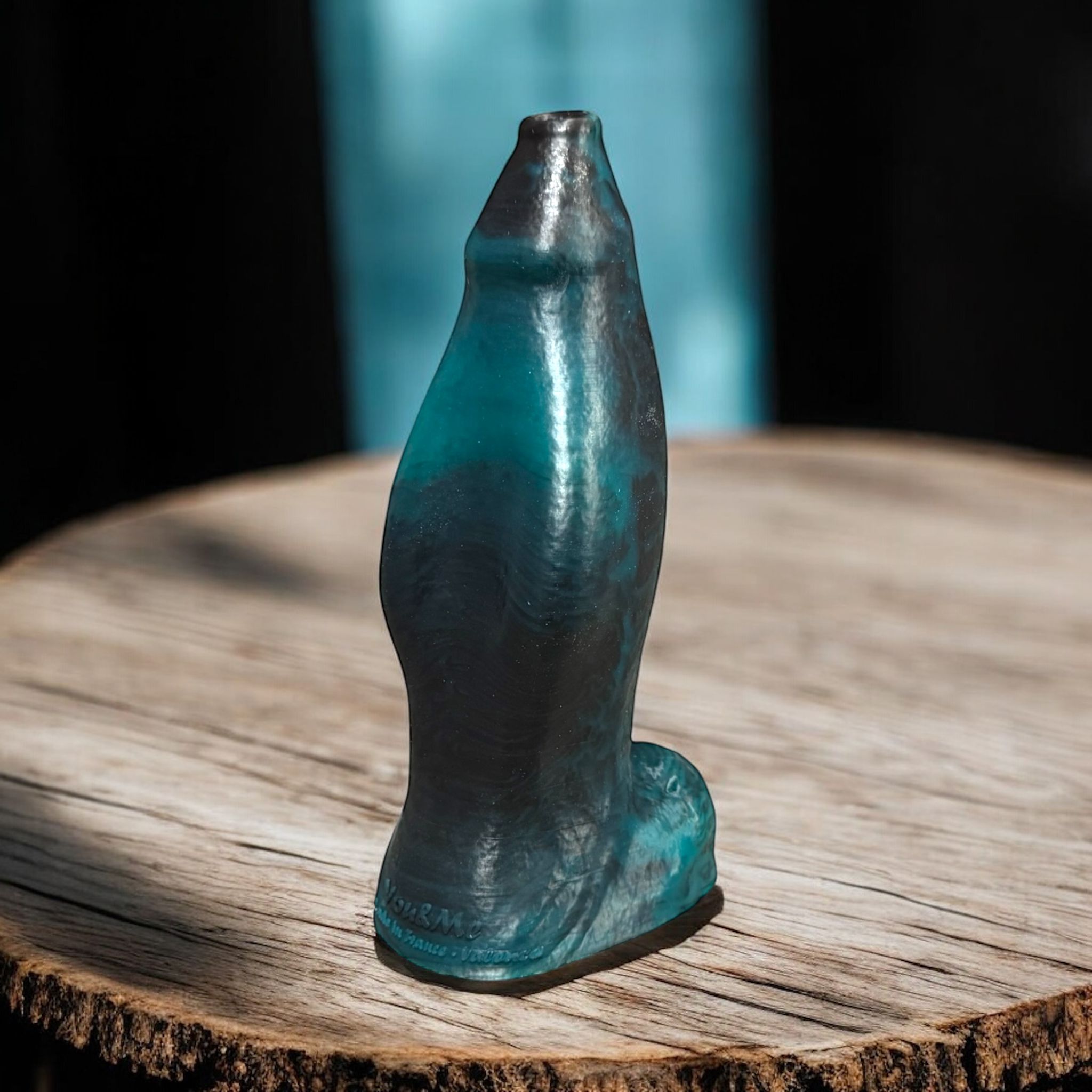 Gode Titan en silicone bleu canard métallisé – You & Me FrenchToys